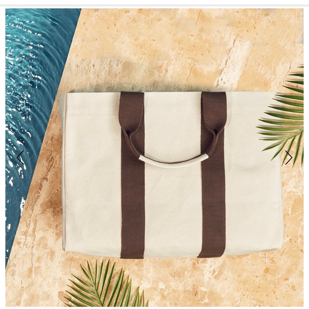 LE BAR MARCHE La Plage Tote